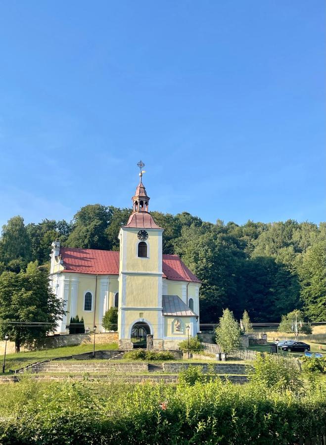 Apartman V Kratke Kamenicky Senov Exterior foto